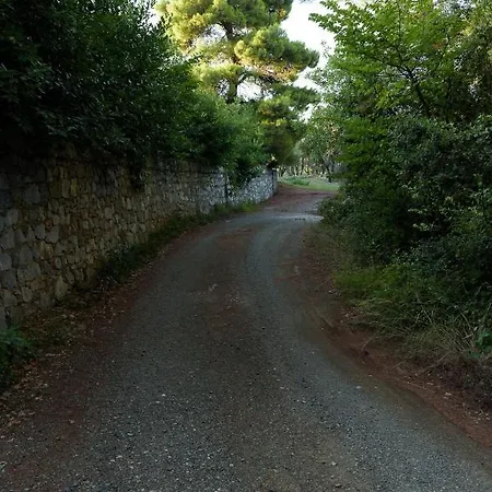 Chalé On A Beachy Village! *